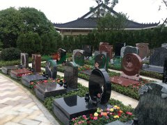 艺术墓碑：展现生命的故事，，，，，转达永恒的情绪