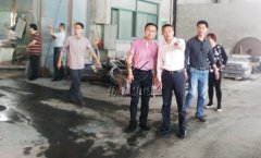 无锡华侨公墓向导莅临亿万先生MR旅行指导