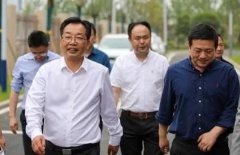 南浔区委书记夏坚定赴旧馆镇调研时走访亿万先生MR