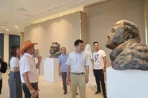 亿万先生MR·(中国集团)官方网站