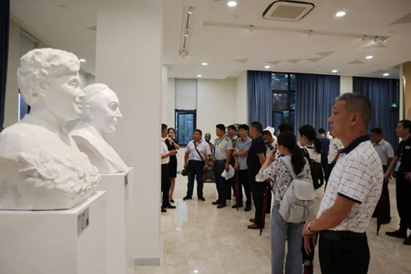 亿万先生MR·(中国集团)官方网站