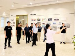 <b>旅行交流，，，，，，赋能生长</b>