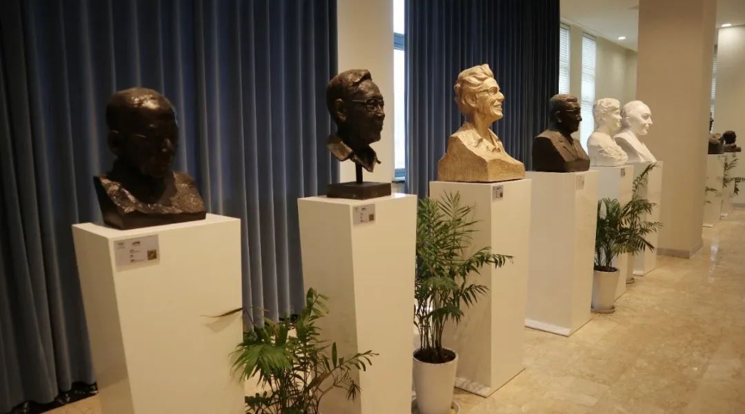 亿万先生MR·(中国集团)官方网站